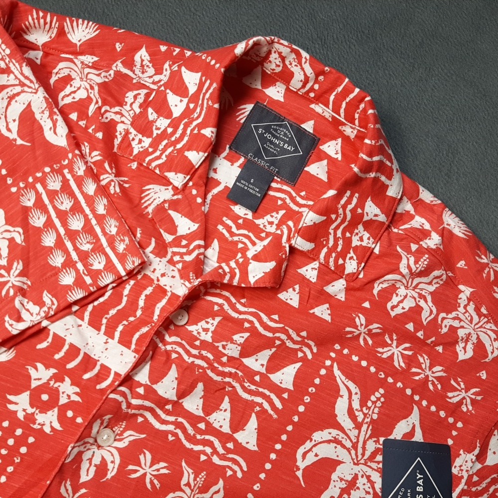 NEW St. Johns Bay Hawaiian Shirt Mens Small Red Aloha Nautical Tropical Beach